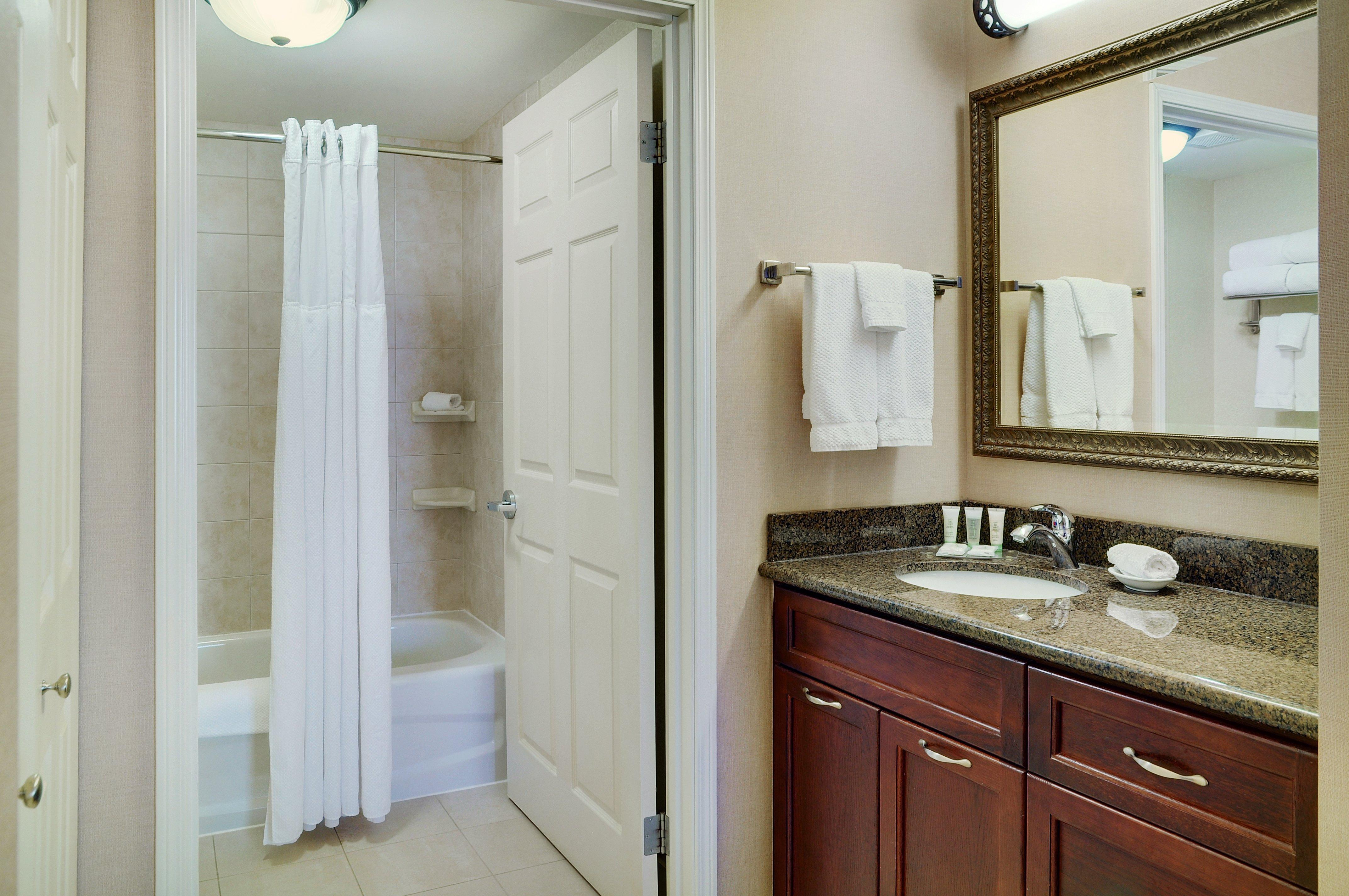Staybridge Burlington By Ihg Hotel