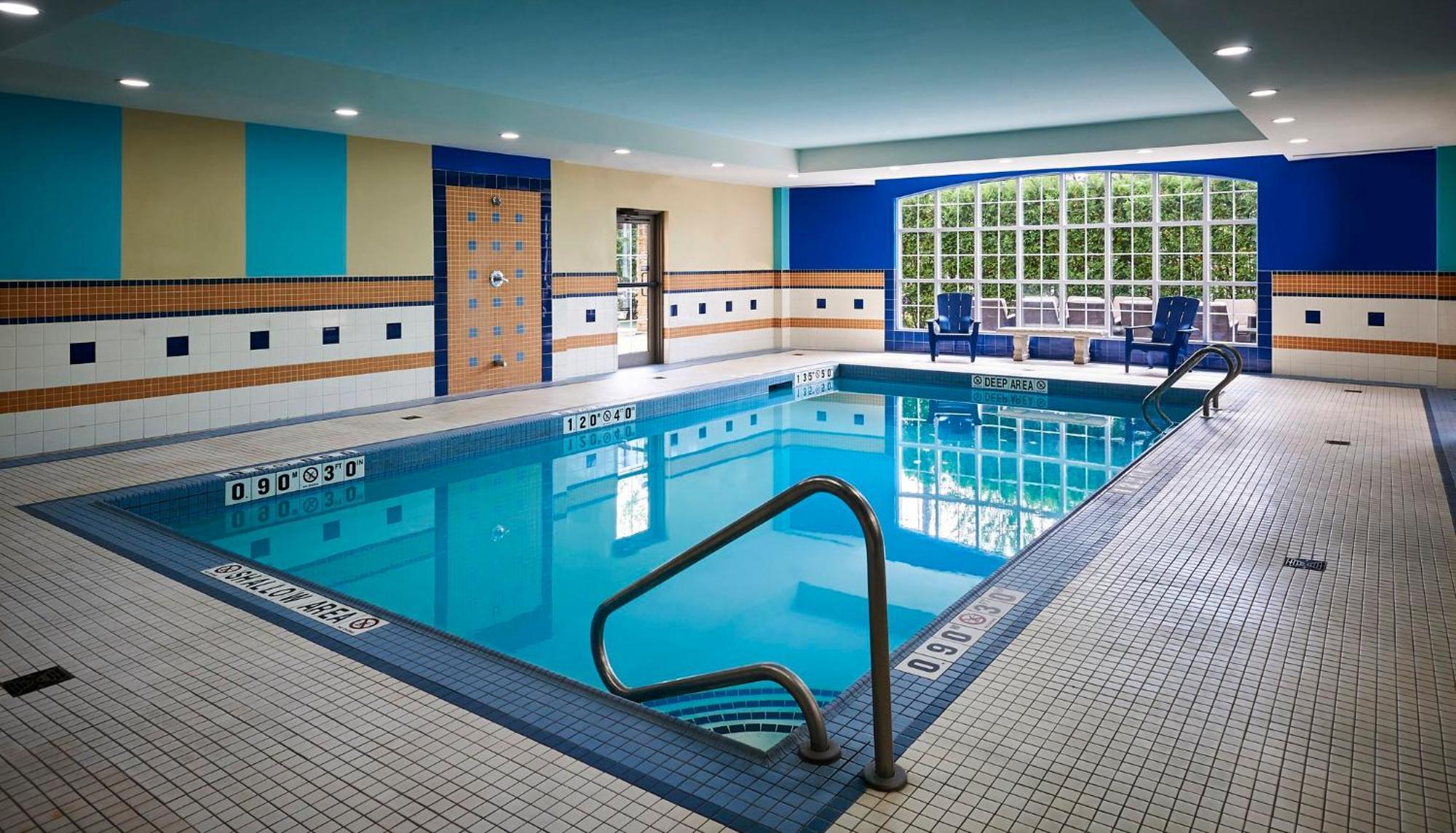 Staybridge Burlington By Ihg 3*