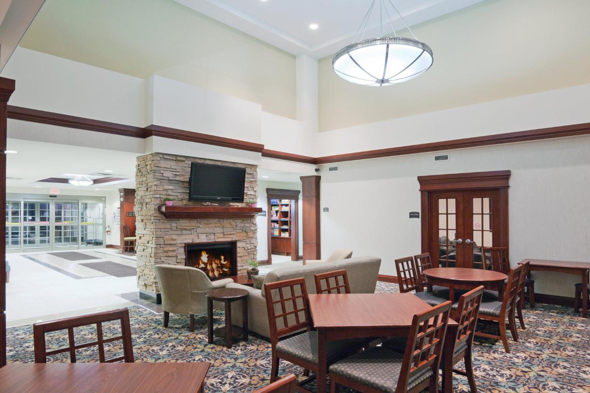 Hotel Staybridge Burlington By Ihg