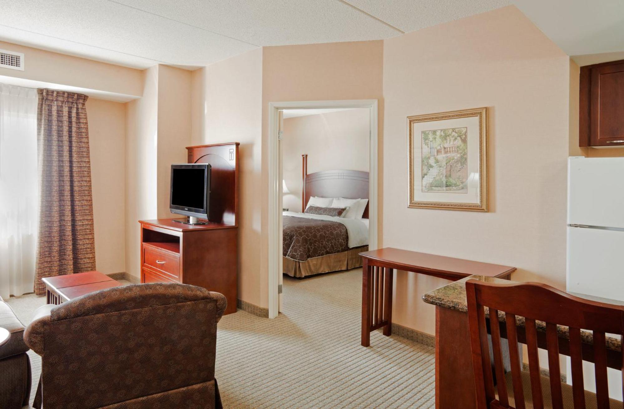 Staybridge Burlington By Ihg