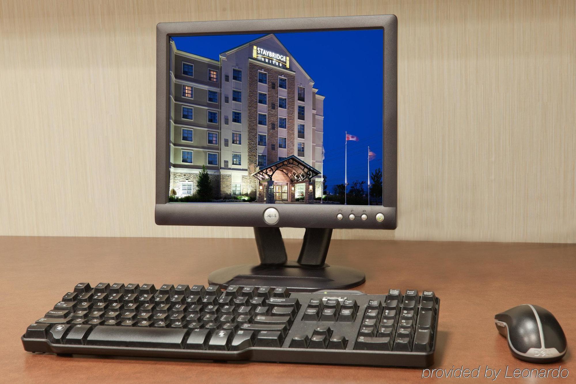 Hotel Staybridge Burlington By Ihg 3*
